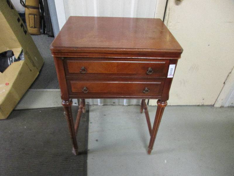 Dressmaster Sewing machine