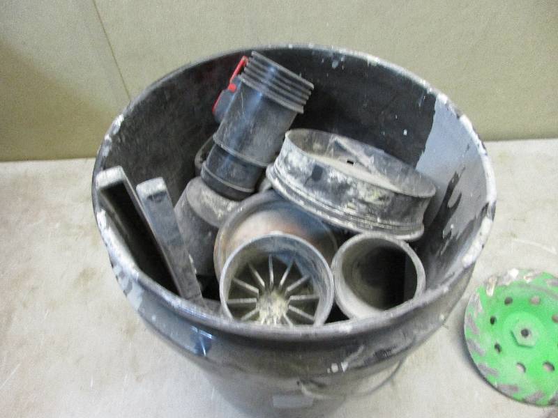 Shop vac attachments