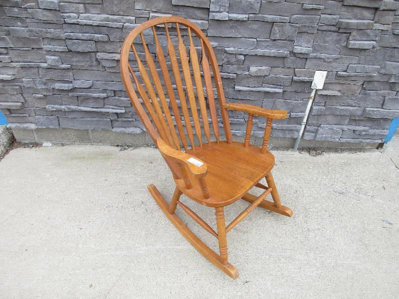 Rocking chair