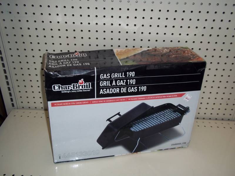 lot 30 image: Charbroil Gas Grill Table Top