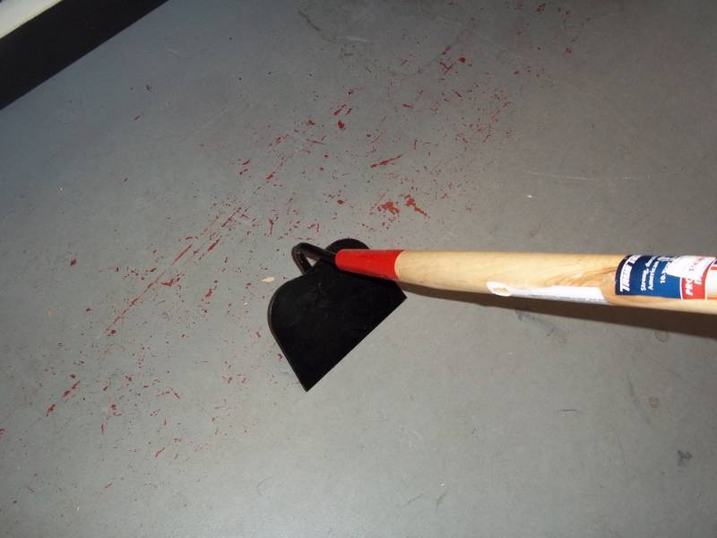 lot 70 image: Flat Bottom Hoe