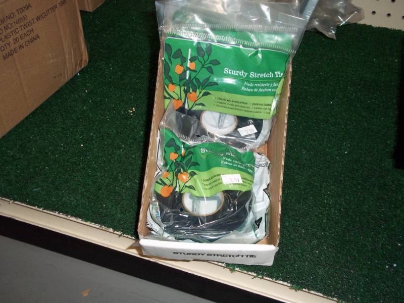 lot 75 image: 7 Packages of Sturdy Stretch Ties