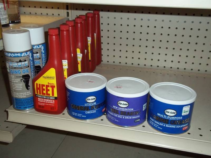lot 155 image: Shelf Lot includes Fogging oil, Iso Heet, Wheel Bearing grease