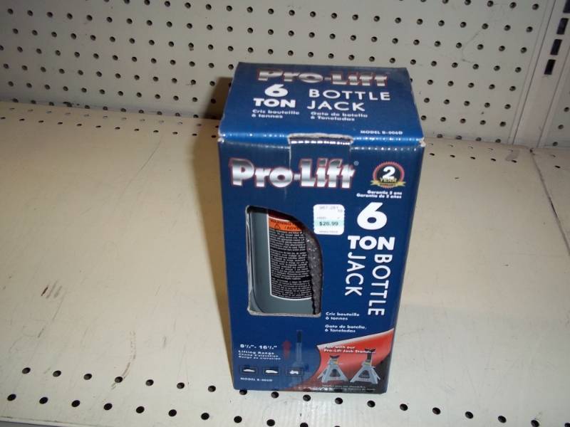 lot 158 image: 6 Ton Bottle Hydraulic Jack