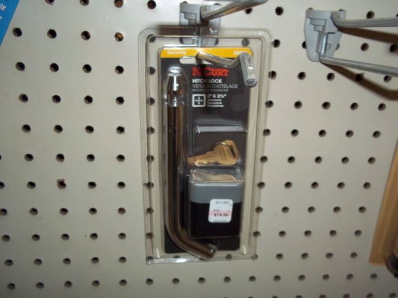 lot 164 image: Trailer Hitch Lock
