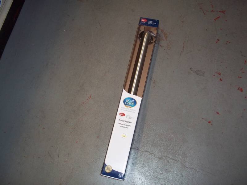 lot 180 image: Chrome 24 in Grab Bar
