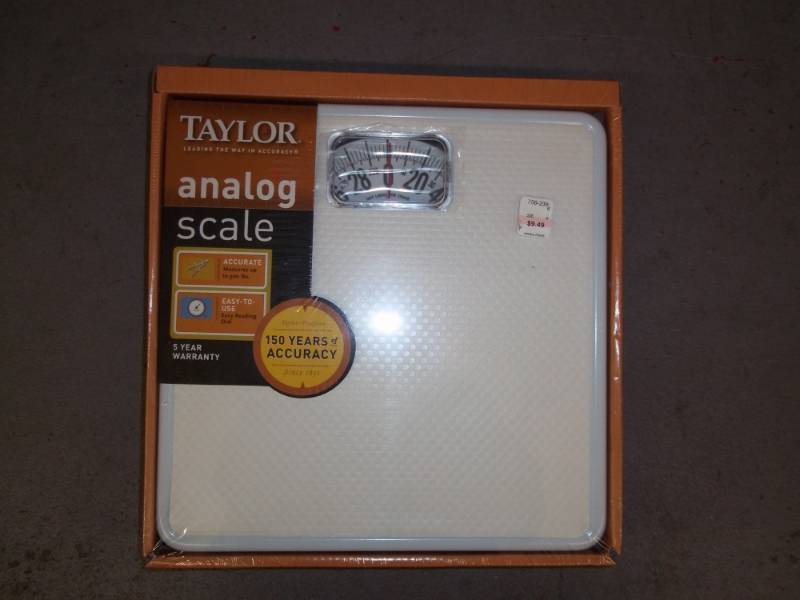 lot 190 image: Bathroom Scale