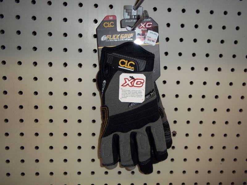 lot 263 image: Flex Grip Gloves Size Med