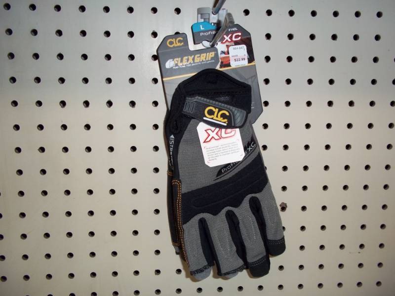 lot 269 image: Flex Grip Gloves Size Large