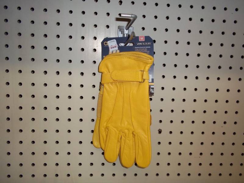 lot 280 image: Leather Gloves Med