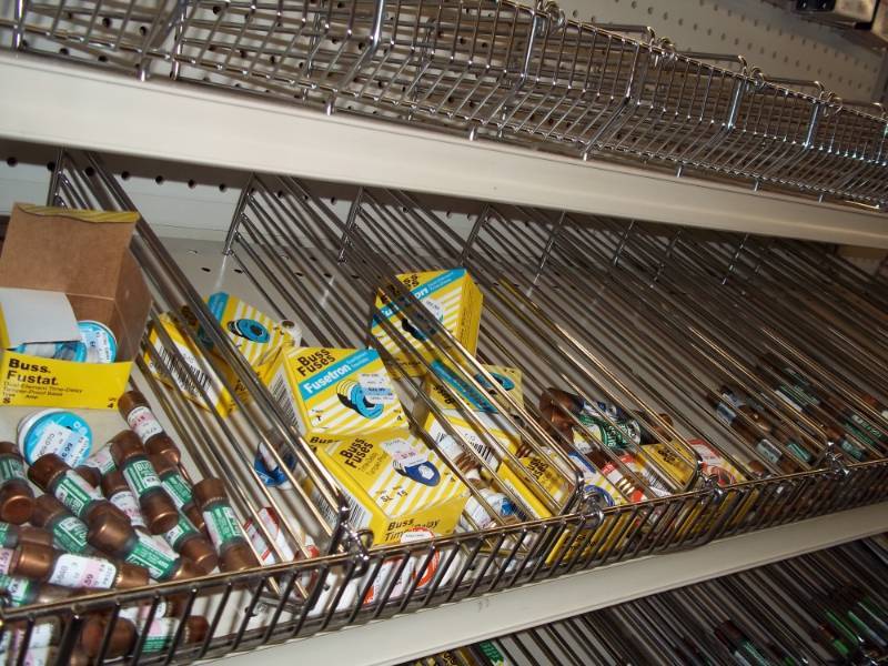 lot 345 image: 4 ft Shelf Of Fuses of Many Sizes