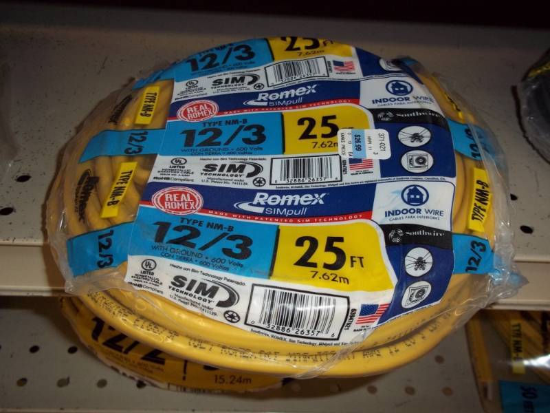 lot 349 image: Electrical Wire 123 25 ft