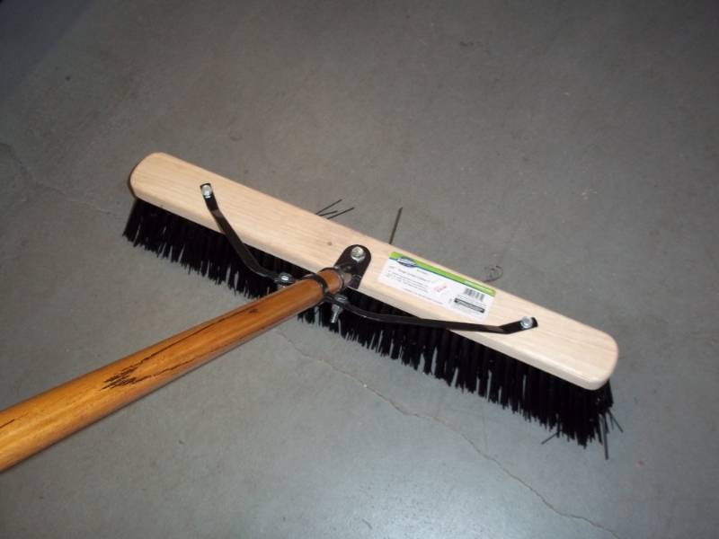 lot 379 image: Heavy Duty 24 in Rough Surface