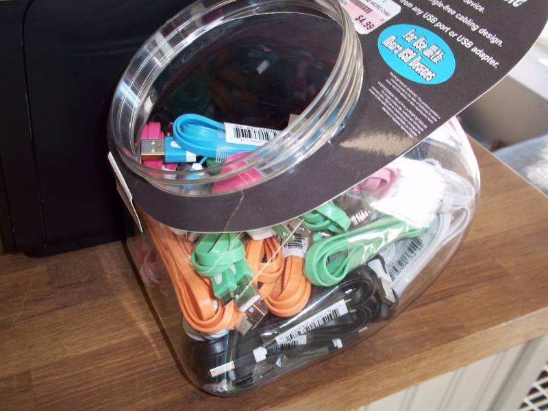 lot 477 image: Fishbowl Display of  Micro USB Cables