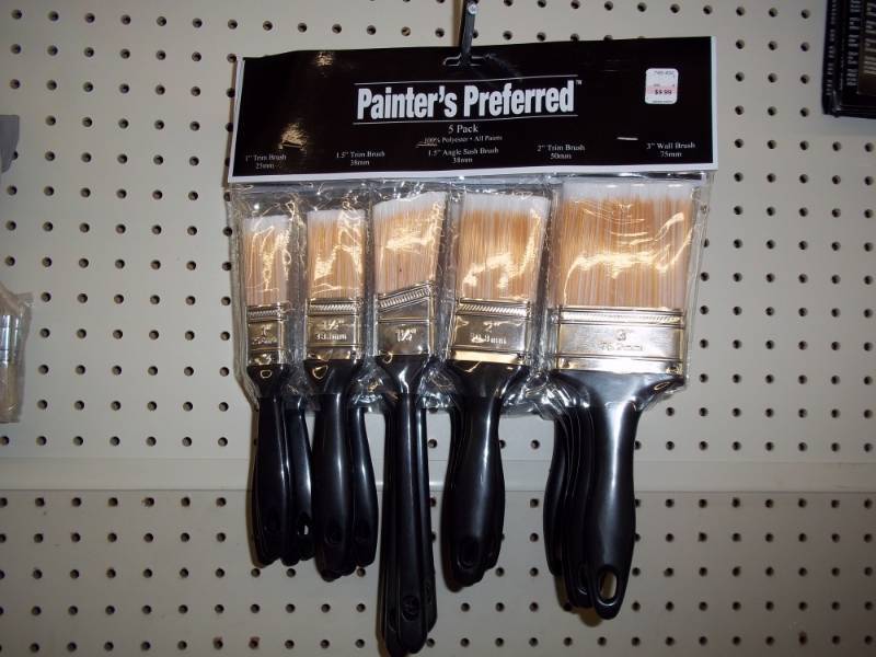 lot 511 image: Pack of 5 Brushes from 1 in to 3 in