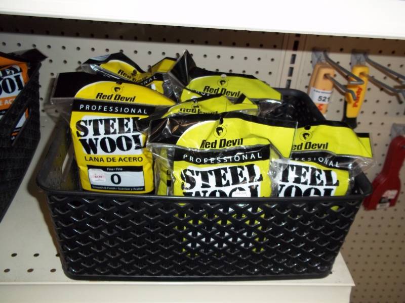 lot 528 image: Basket of Steel Wool Fine and Medium