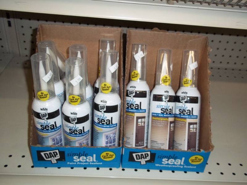 lot 538 image: Lot of 2 Boxes Of Simple Seal