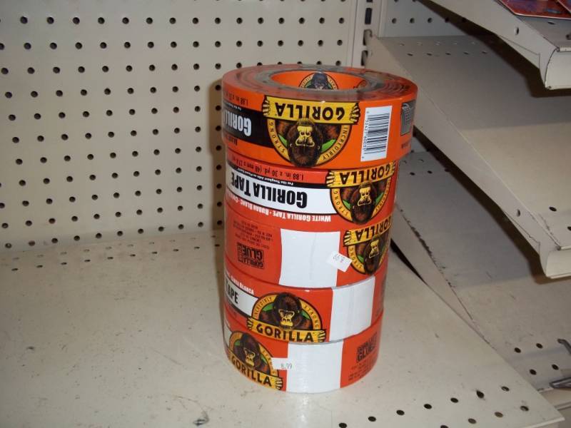 lot 544 image: Lot of 5 rolls of Gorilla Tape