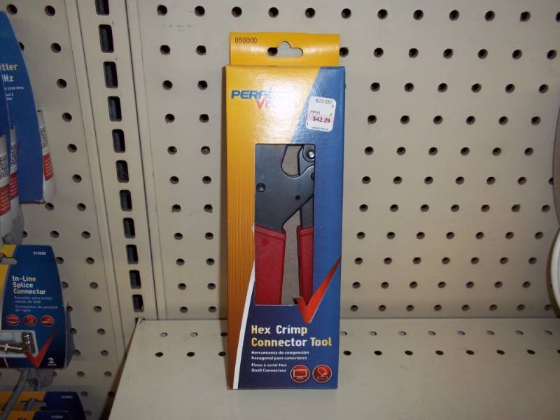 lot 602 image: Hex Connector Crimping Tool
