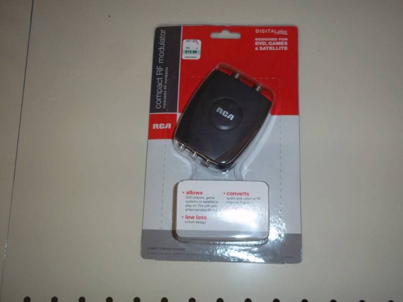 lot 611 image: RF Modulator