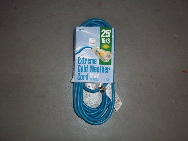lot 638 image: Extension Cord 25 ft  Blue