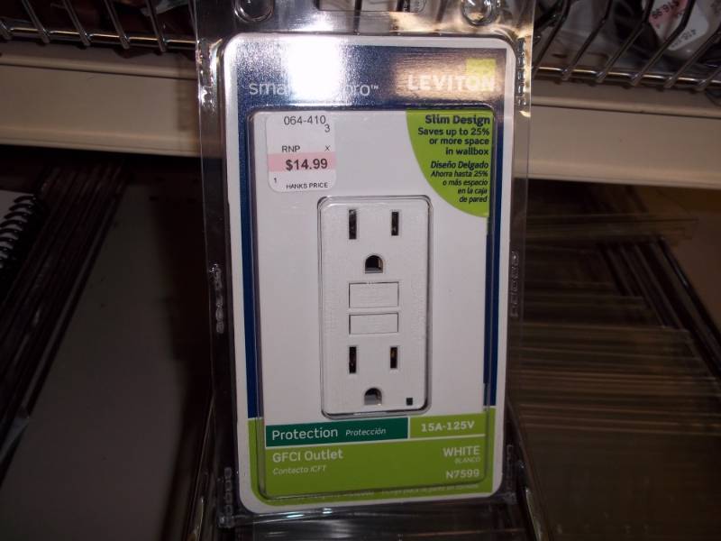 lot 652 image: GFI Outlet