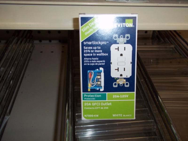 lot 672 image: GFI Outlet
