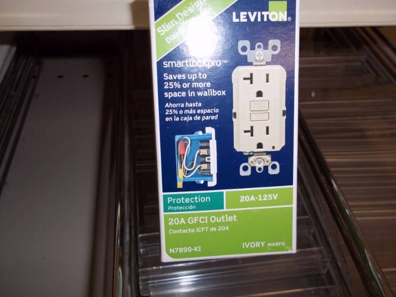 lot 677 image: GFI Outlet