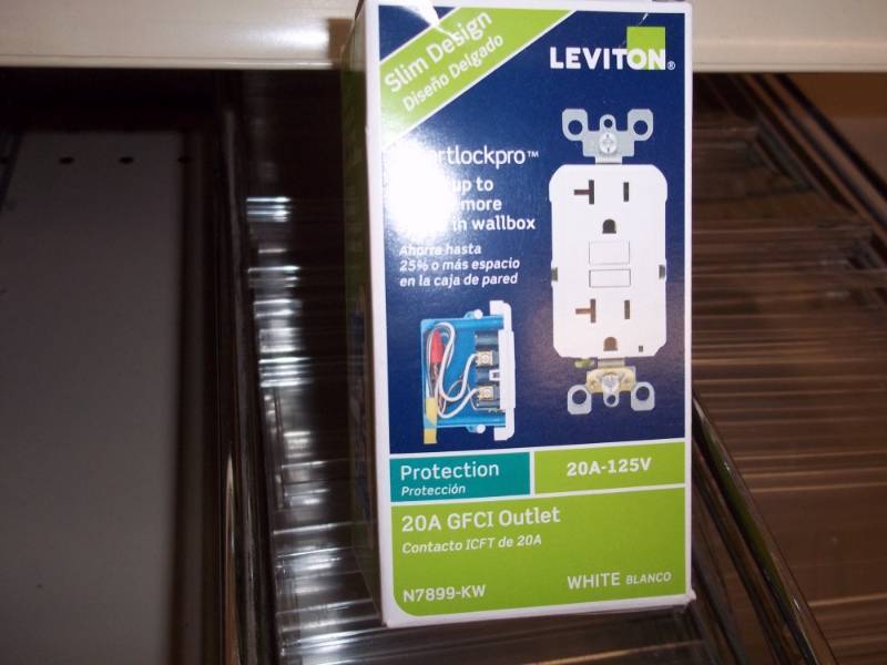 lot 678 image: GFI Outlet