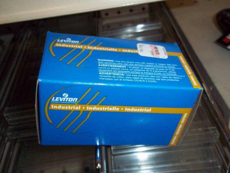 lot 683 image: 30 amp Locking Plug