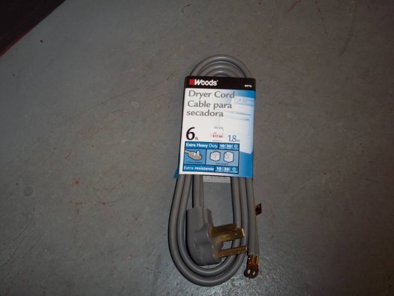 lot 691 image: Dryer Cord 6 ft