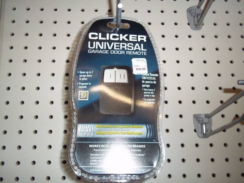 lot 698 image: Universal Garage Door Remote