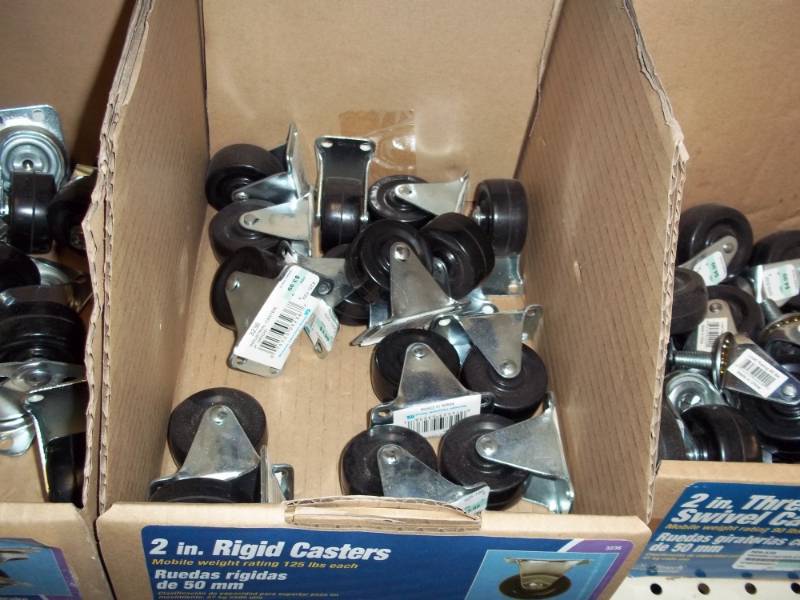 lot 713 image: Box of 2 in Rigid Casters