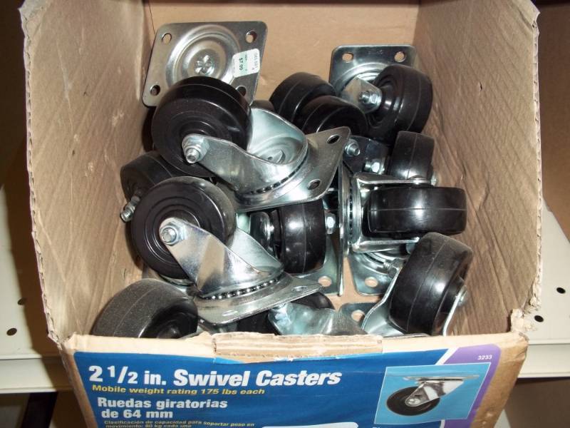 lot 716 image: Box of 2 12 in Swivel Casters