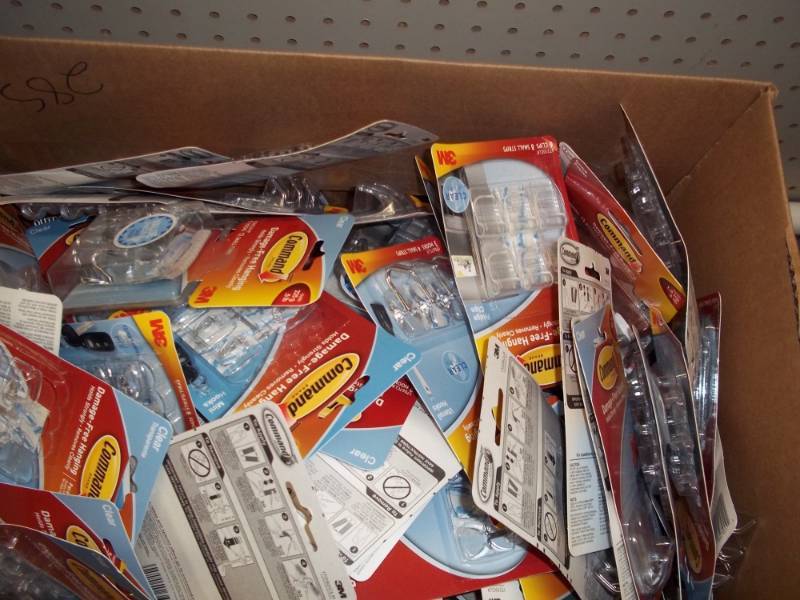 lot 759 image: Large Box of Assorted Command Products