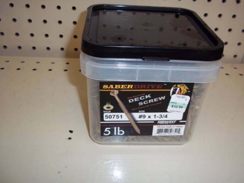 lot 791 image: Decks Screws 5 lbs 9 x 1 34