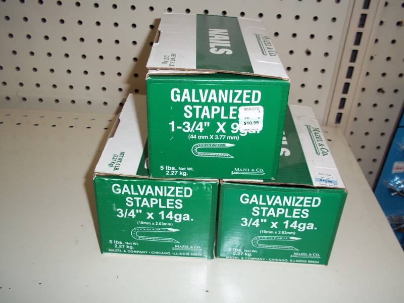 lot 797 image: Lot of 3 - 5 lb boxes Galvanized Staples
