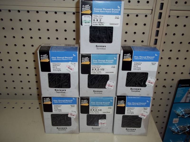 lot 798 image: Lot of 7 - 1 lb Dry Wall Screws