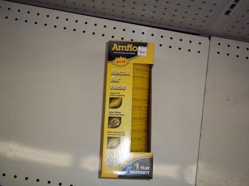 lot 823 image: Air Hose 14 x 25 ft