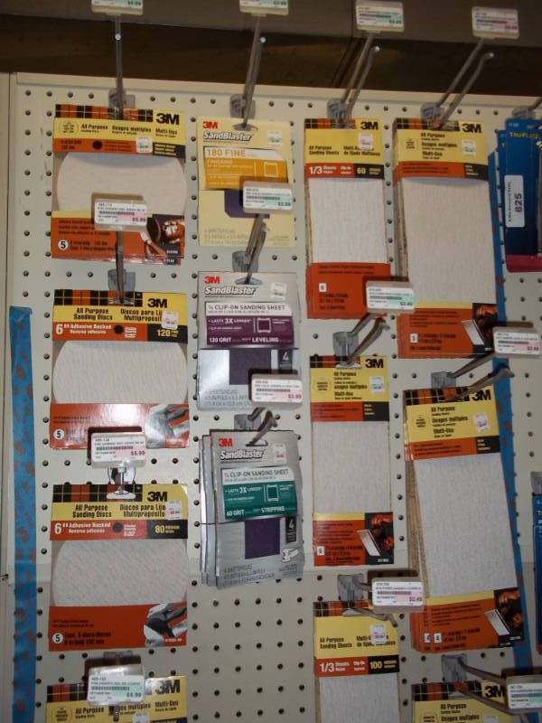 lot 826 image: Lot of Sanding Discs and Sheets