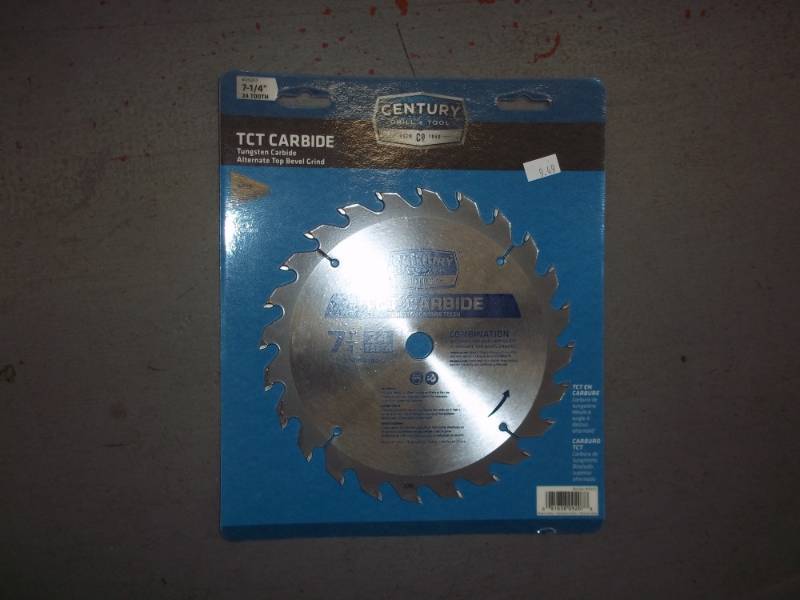 lot 852 image: Saw Blade 7 14 in