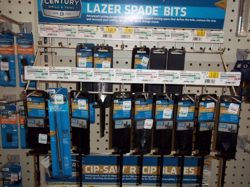 lot 863 image: Large Assortment of Laser Spade Bits