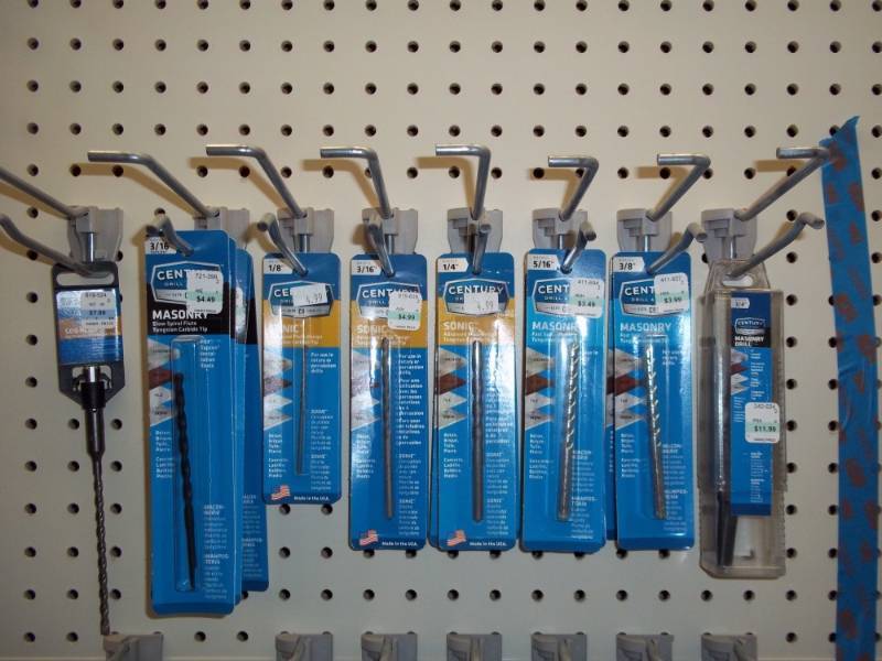 lot 865 image: Lot of Masonry Bits