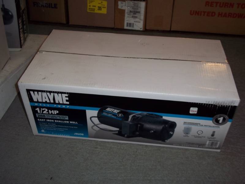 lot 900 image: Wayne 12 hp Shallow Well Pump