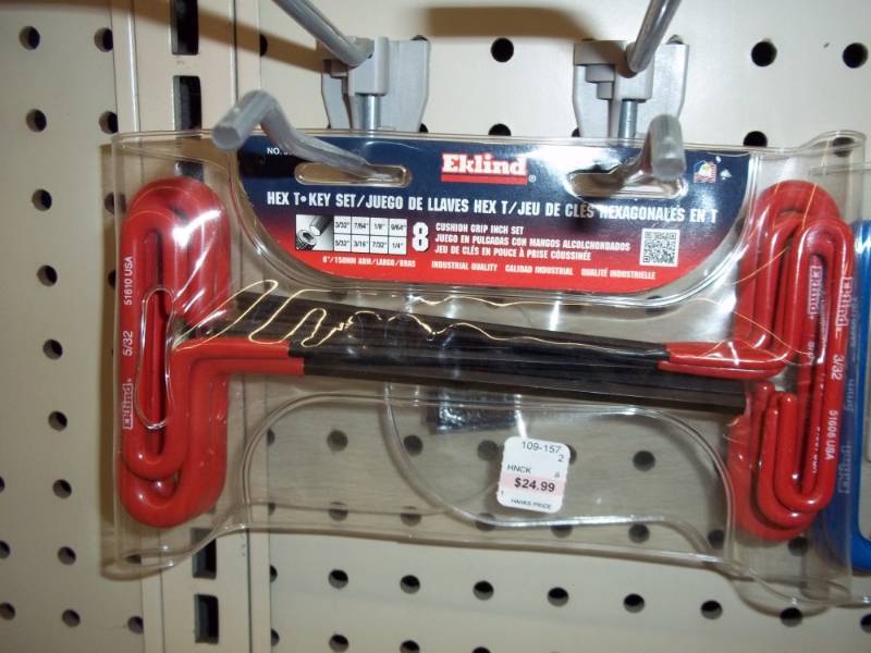 lot 920 image: T-Handle Hex Set