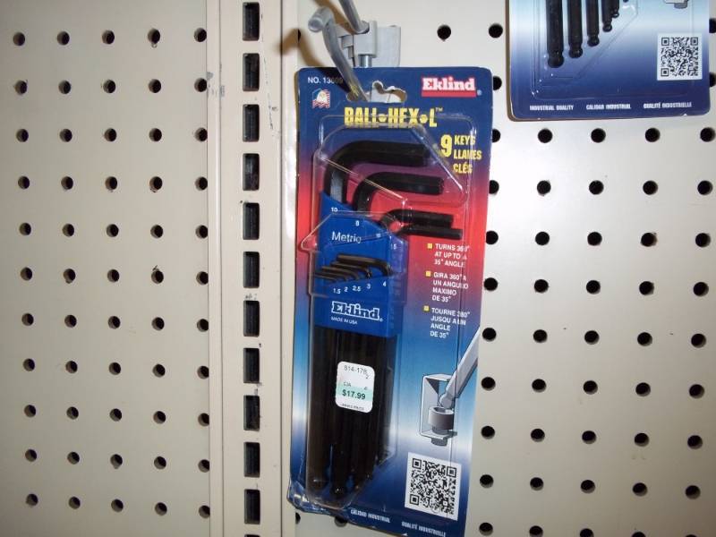 lot 922 image: Ball Hex Key Set