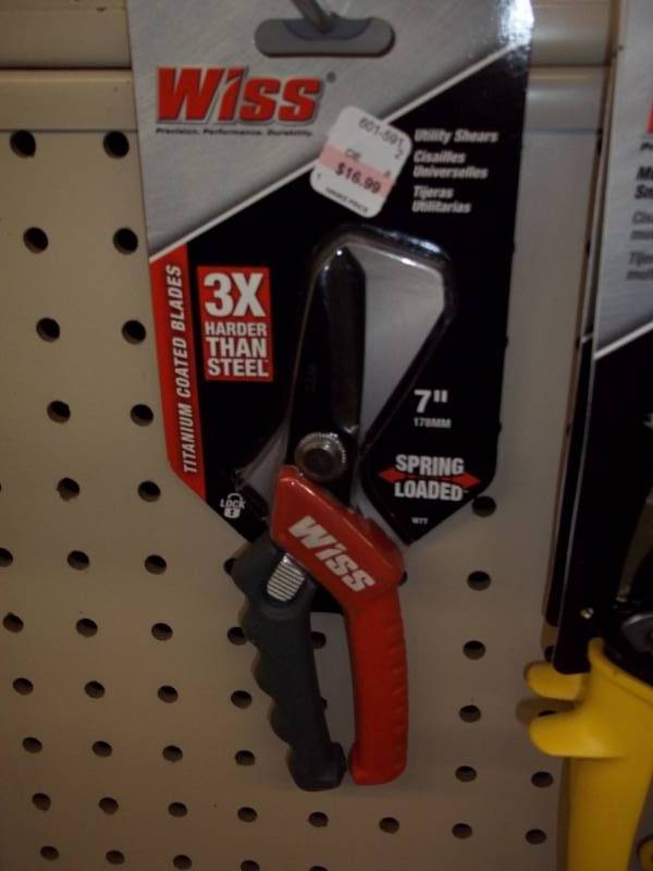 lot 940 image: Spring Loaded Utilities Shear