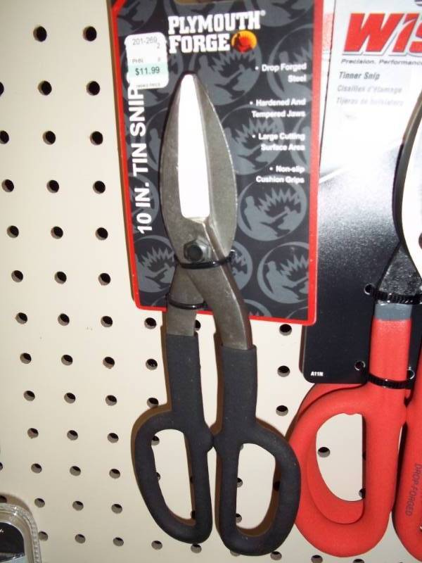 lot 948 image: Tin Snips