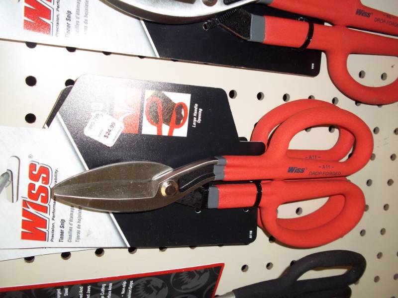 lot 949 image: Tin Snips  10 in