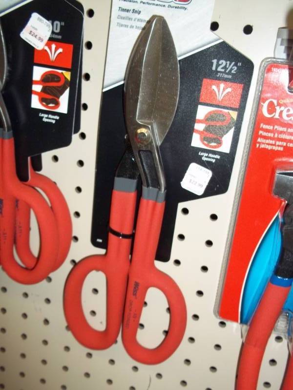 lot 951 image: Tin Snips  12 in